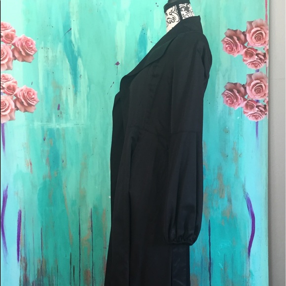 Opera Coat - Picture 2 of 5